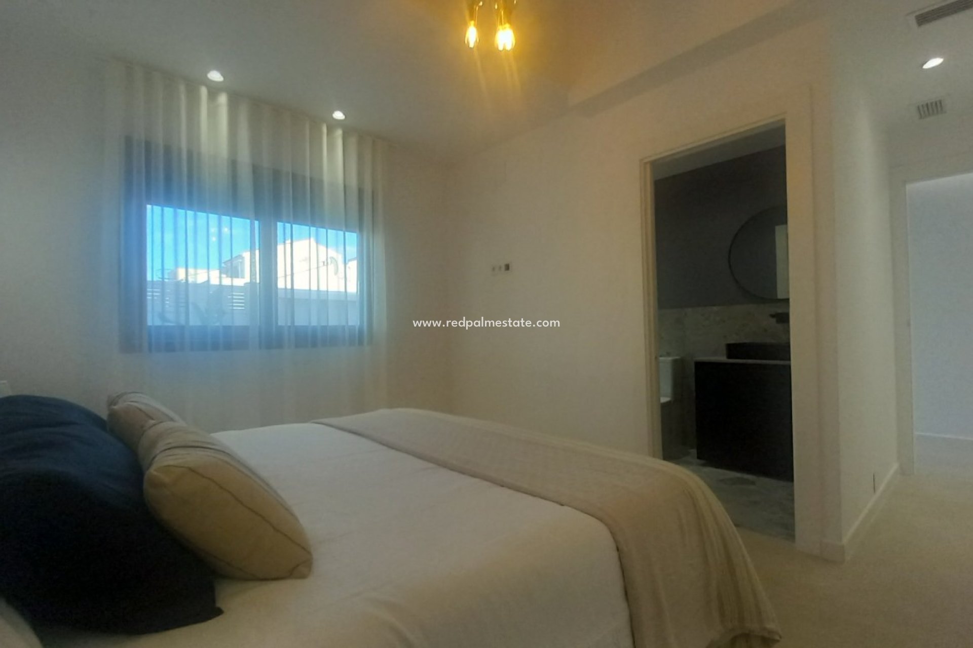 Återförsäljning - Villa -
Torrevieja - La Siesta - El Salado - Torreta