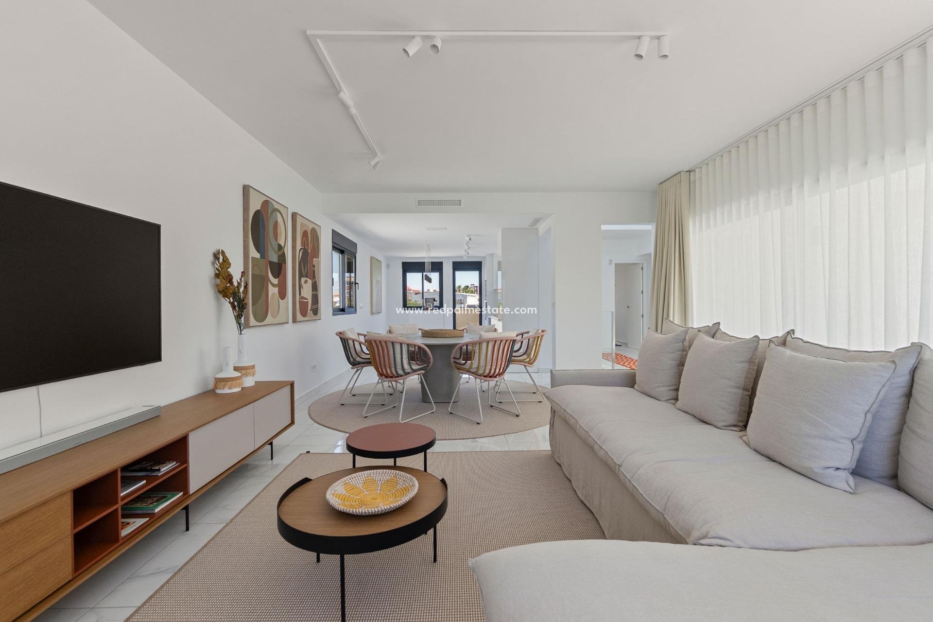 Återförsäljning - Villa -
Torrevieja - La Veleta