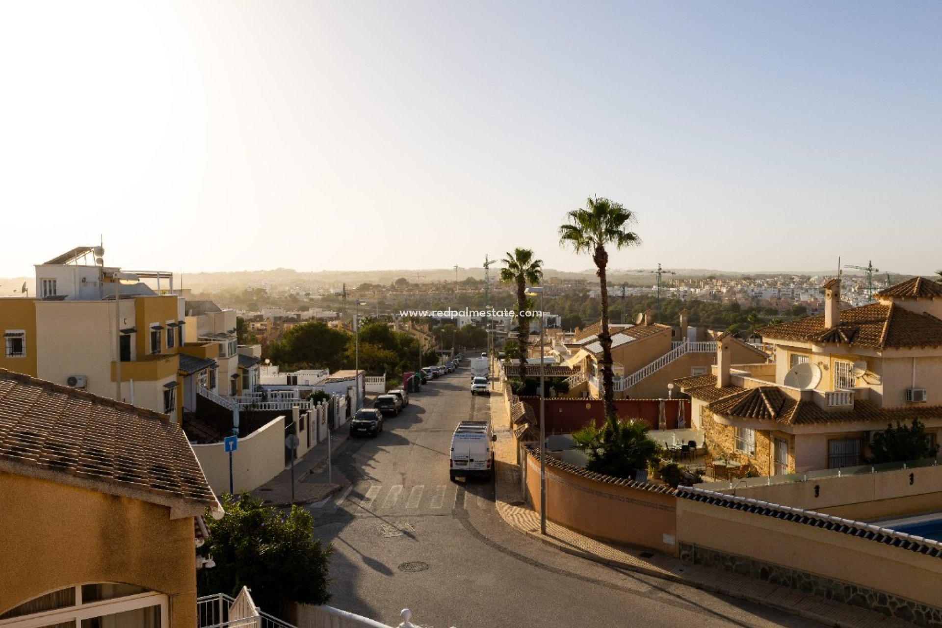 Återförsäljning - Villa -
Torrevieja - Los Altos