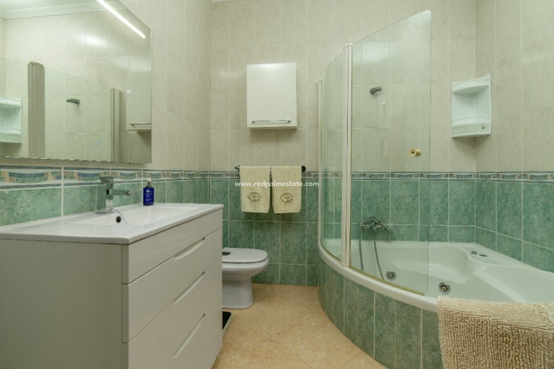 Återförsäljning - Villa -
Torrevieja - Los Altos