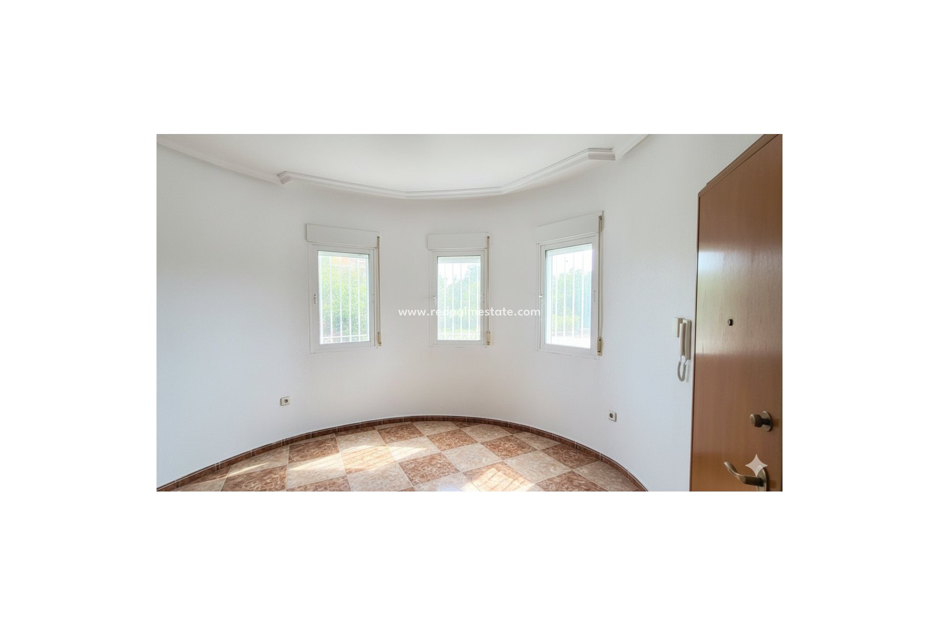 Återförsäljning - Villa -
Torrevieja - Los Altos