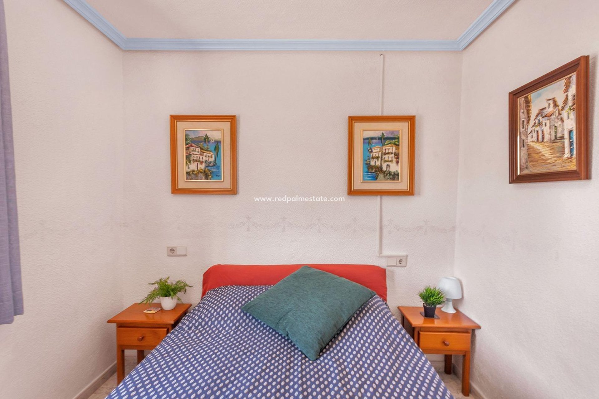 Återförsäljning - Villa -
Torrevieja - Los balcones
