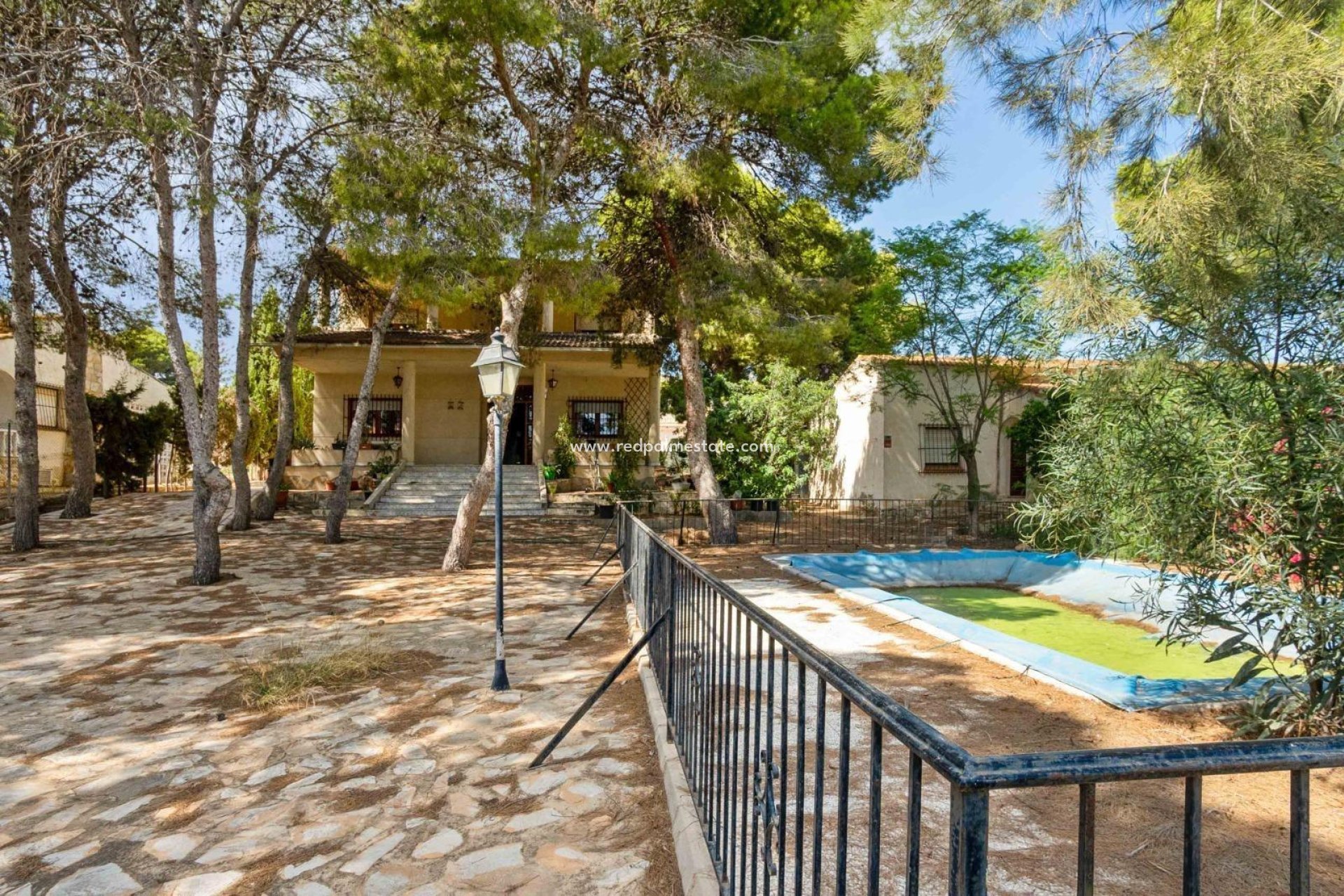 Återförsäljning - Villa -
Torrevieja - Los balcones