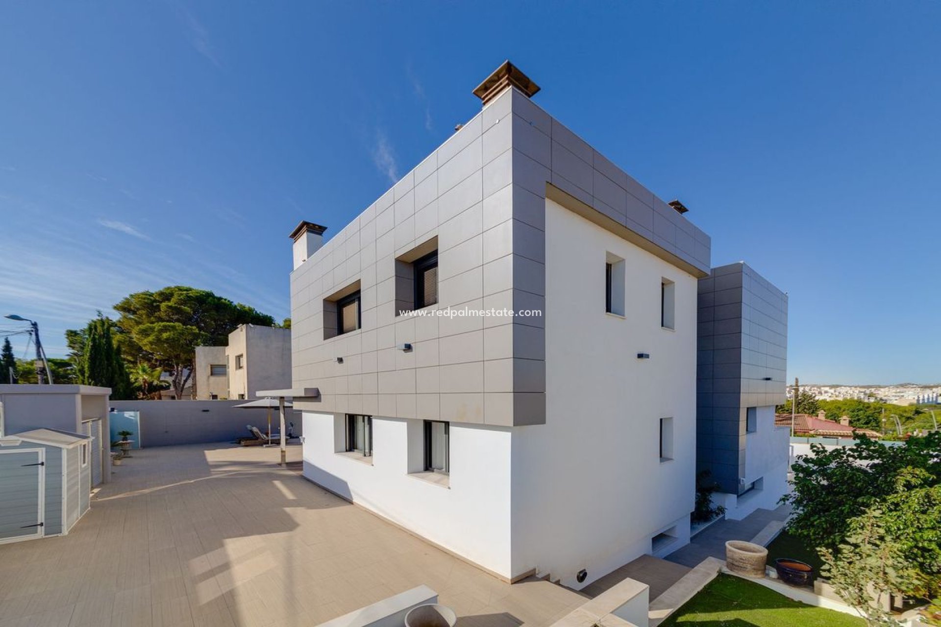 Återförsäljning - Villa -
Torrevieja - Los balcones