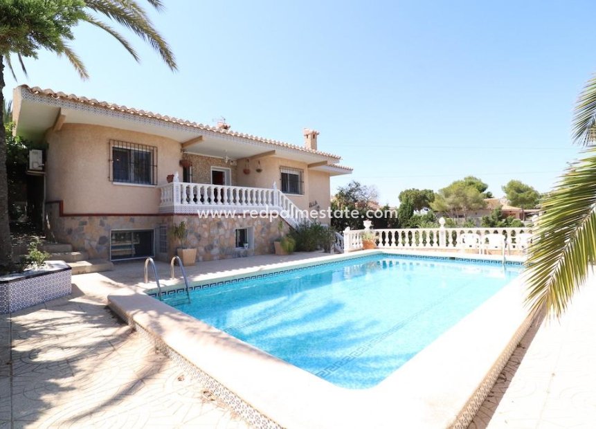 Återförsäljning - Villa -
Torrevieja - Los Balcones