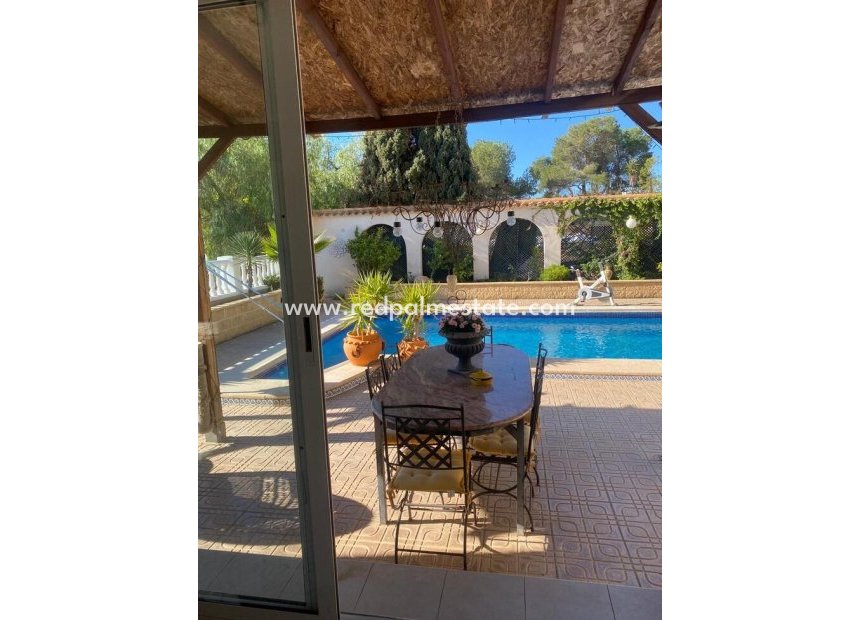 Återförsäljning - Villa -
Torrevieja - Los Balcones