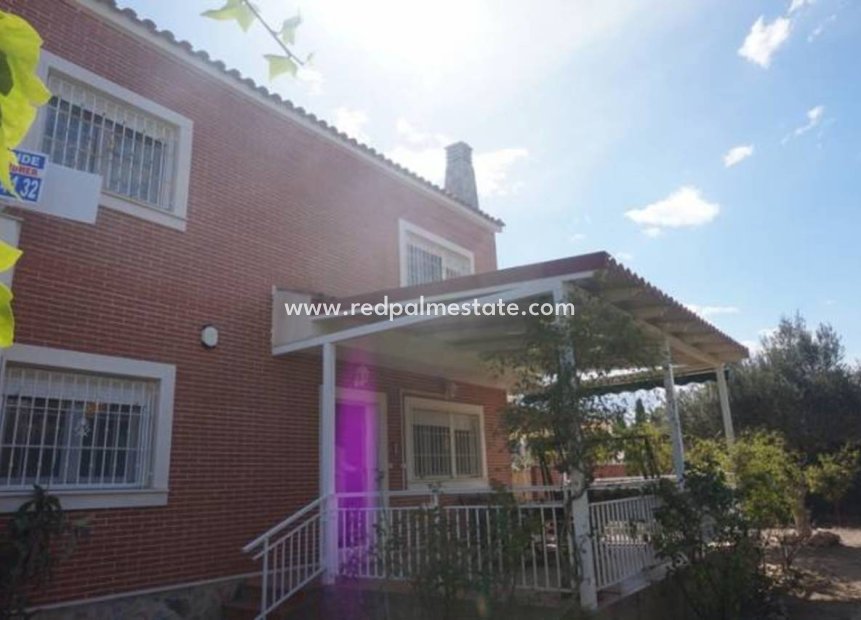 Återförsäljning - Villa -
Torrevieja - Los Balcones