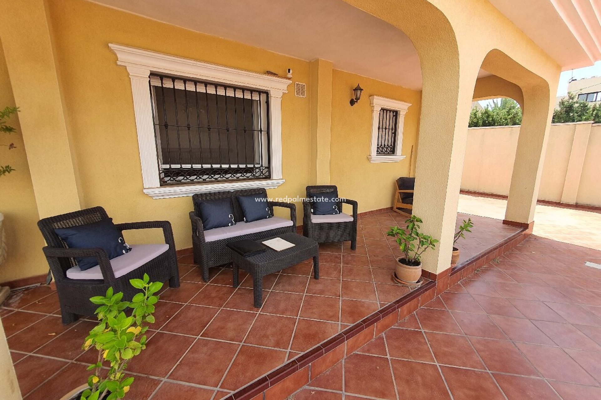 Återförsäljning - Villa -
Torrevieja - Los balcones