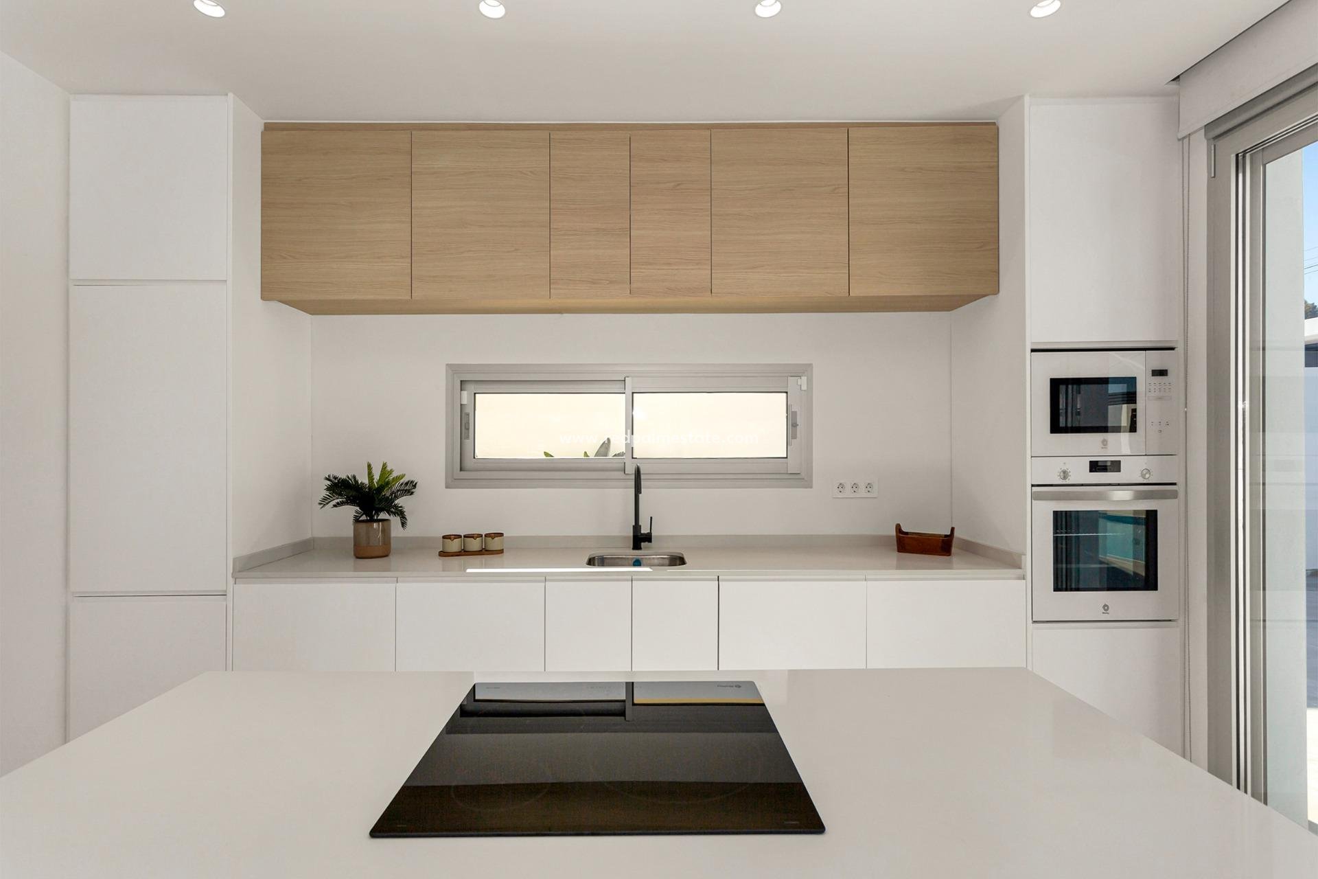 Återförsäljning - Villa -
Torrevieja - Los balcones