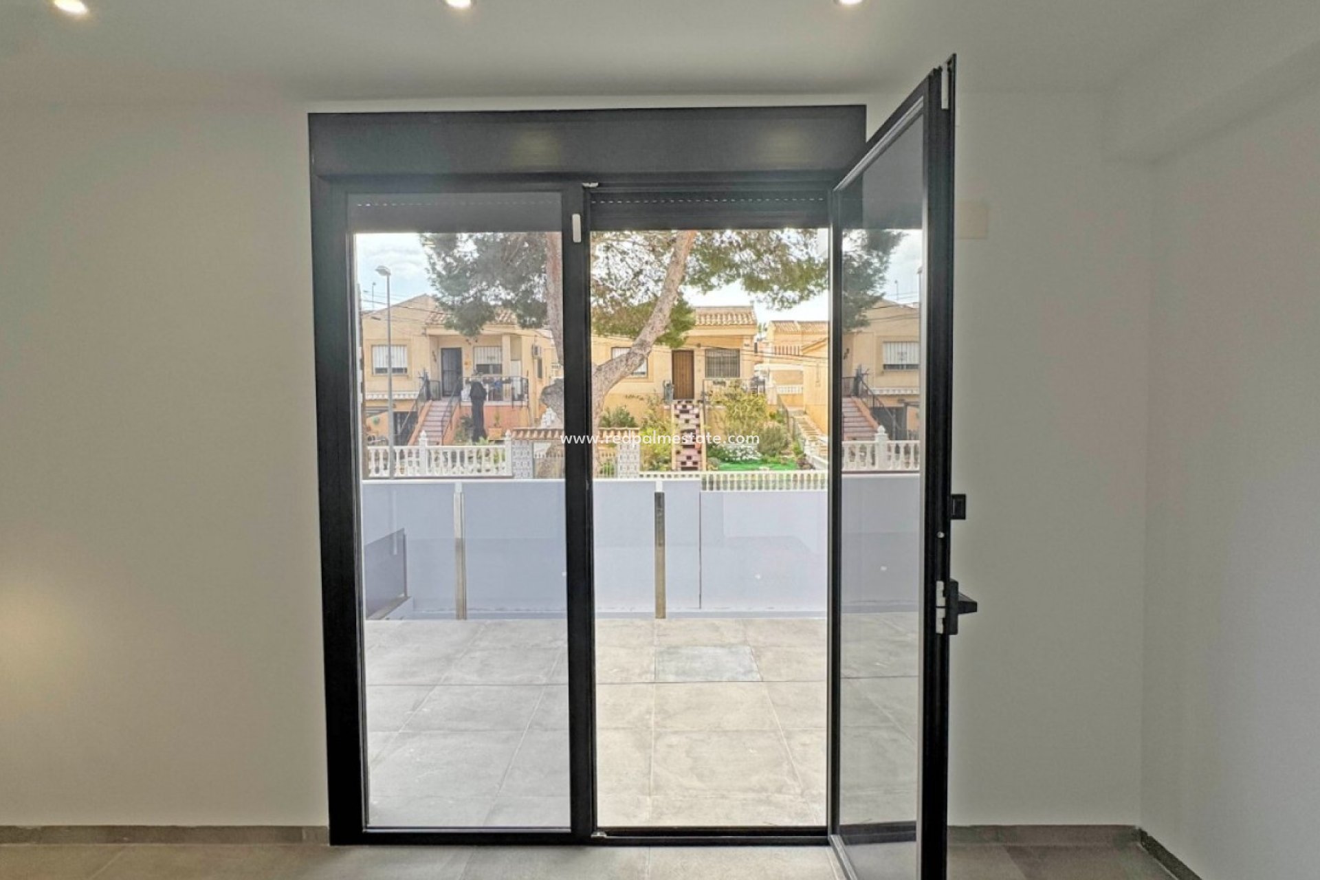 Återförsäljning - Villa -
Torrevieja - Los balcones