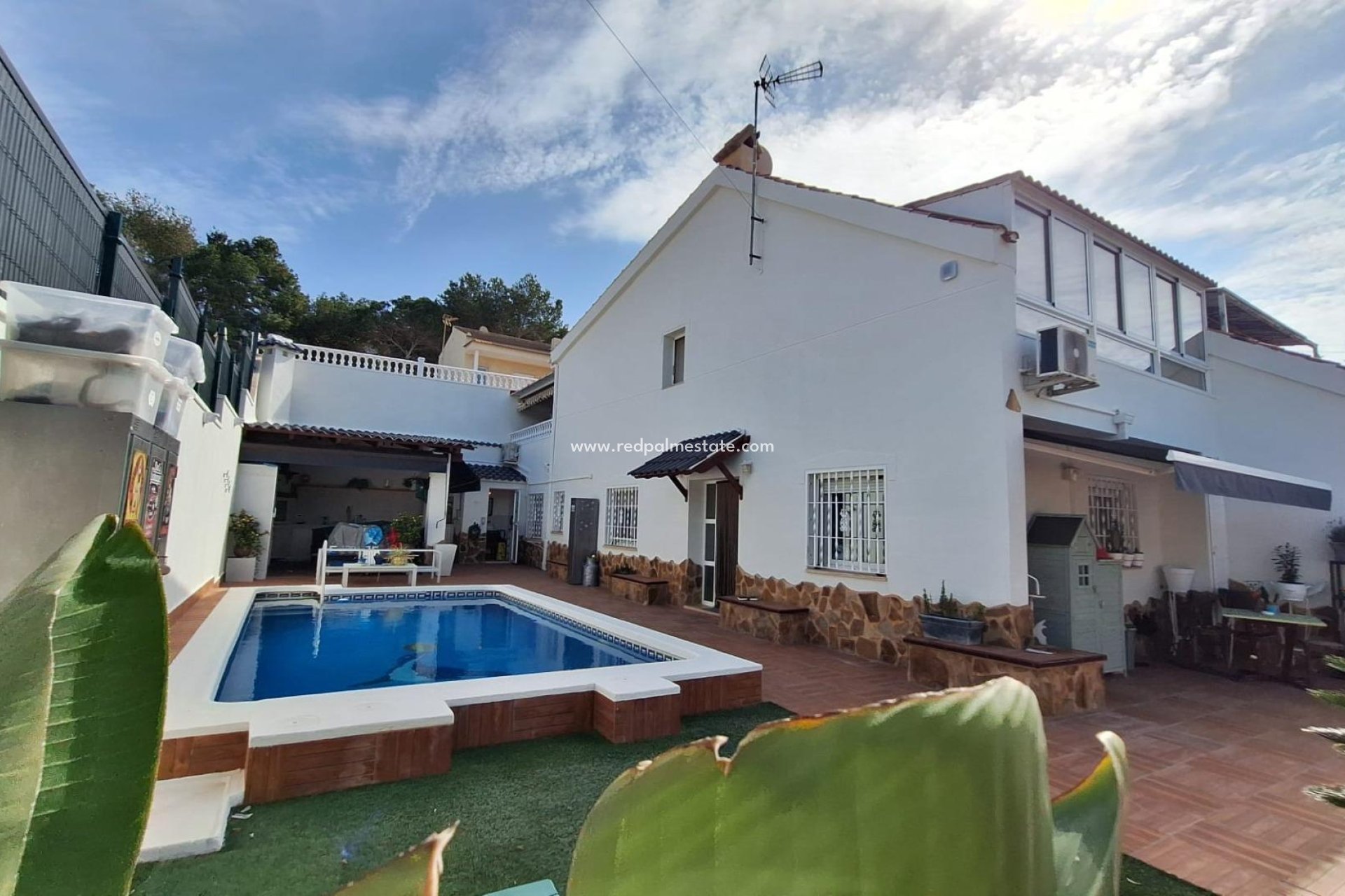 Återförsäljning - Villa -
Torrevieja - Los balcones