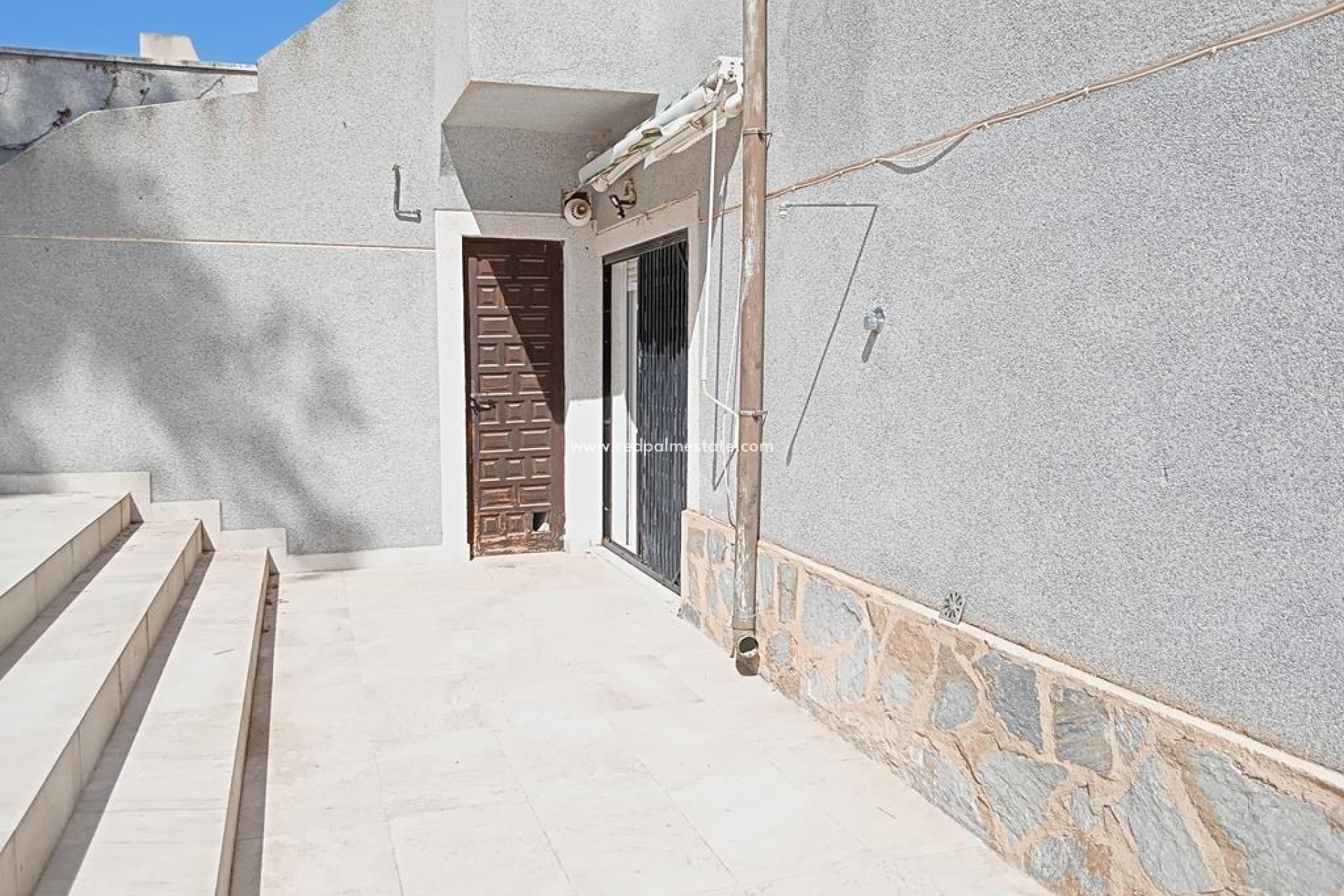Återförsäljning - Villa -
Torrevieja - Los balcones