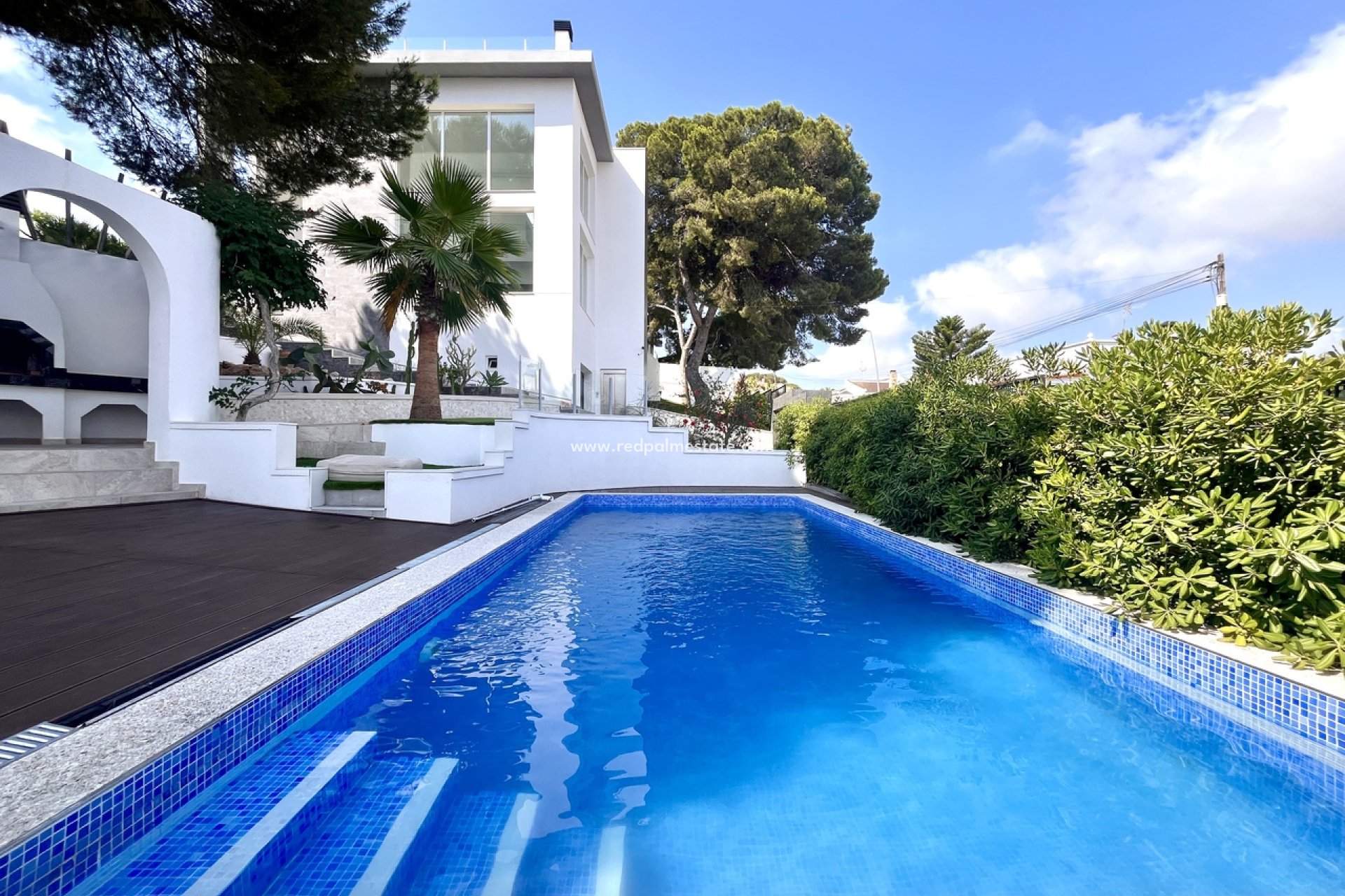 Återförsäljning - Villa -
Torrevieja - Los balcones