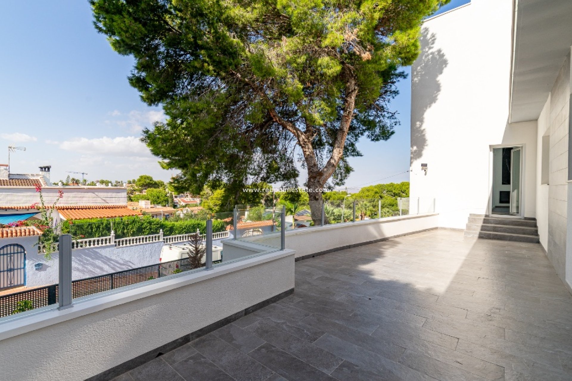 Återförsäljning - Villa -
Torrevieja - Los balcones