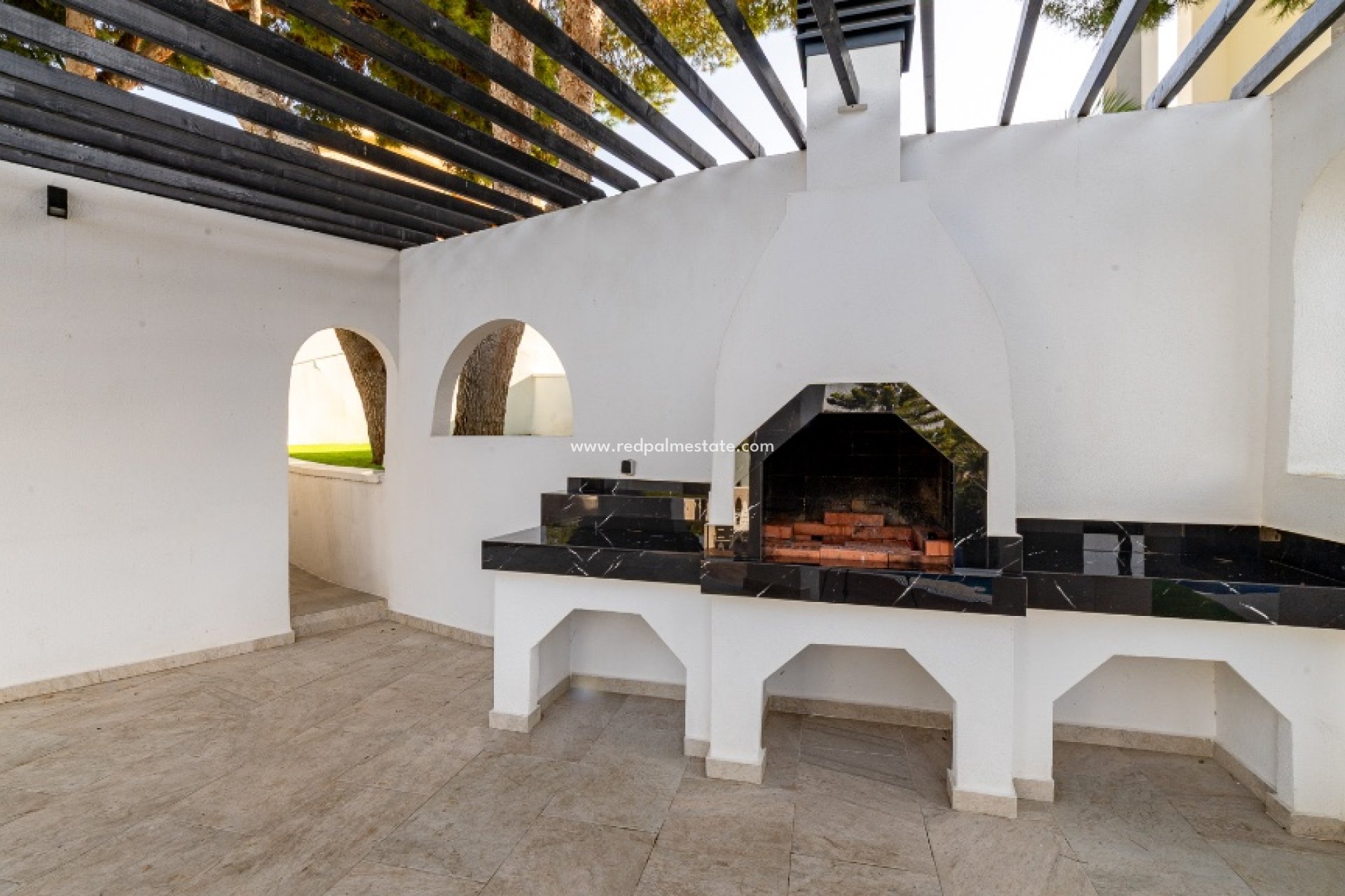 Återförsäljning - Villa -
Torrevieja - Los balcones