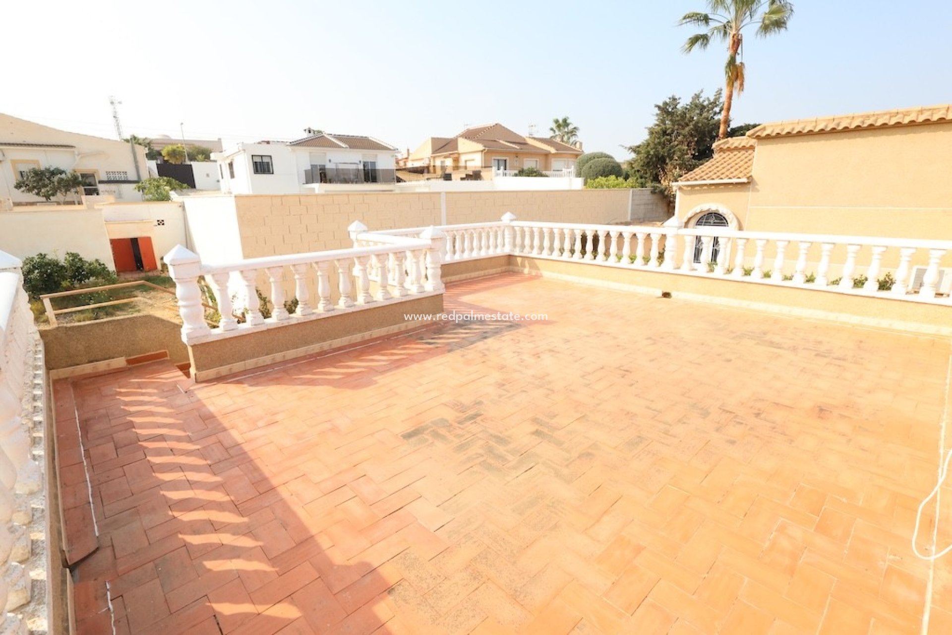 Återförsäljning - Villa -
Torrevieja - Los balcones