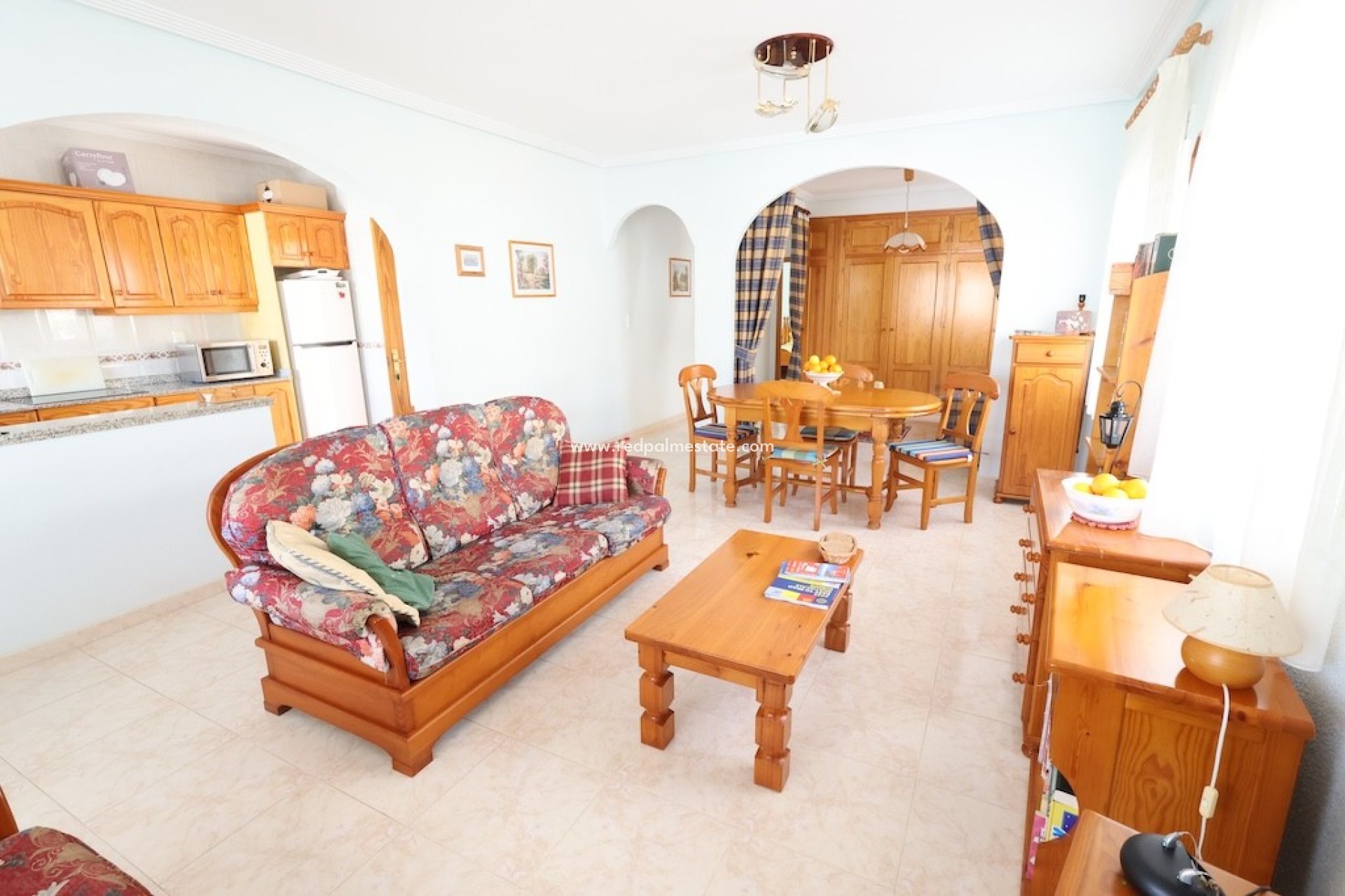 Återförsäljning - Villa -
Torrevieja - Los balcones