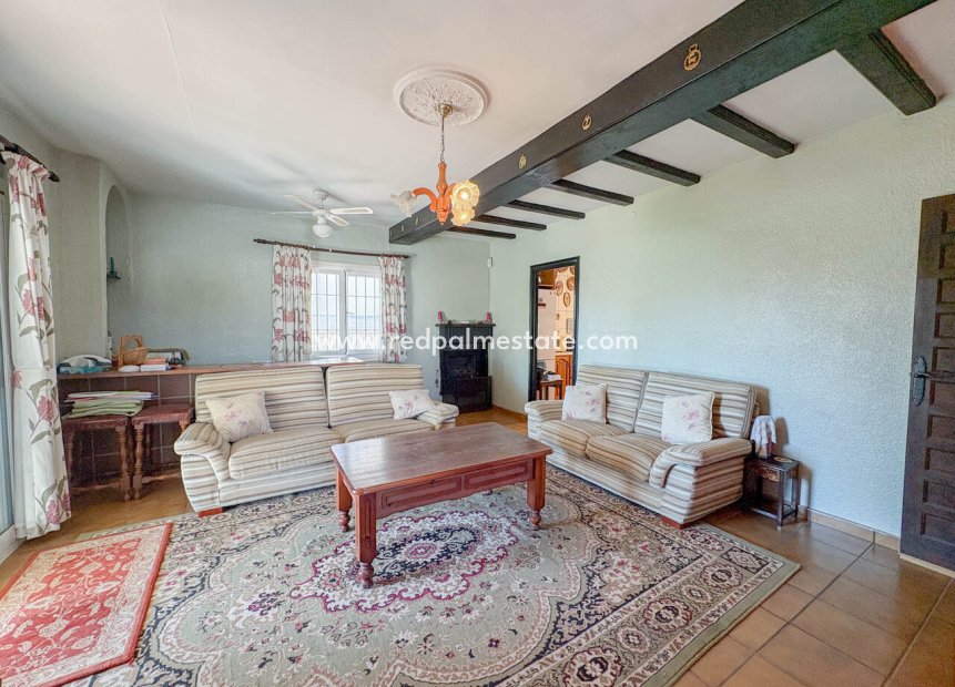 Återförsäljning - Villa -
Torrevieja - Los balcones