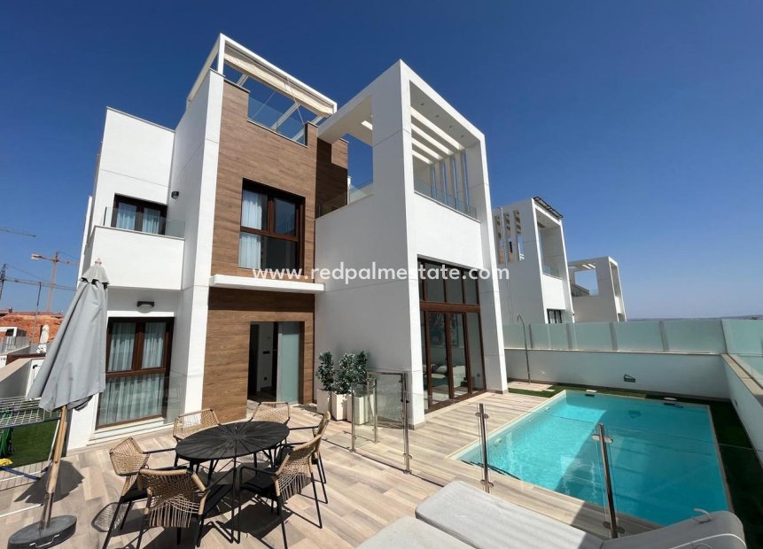 Återförsäljning - Villa -
Torrevieja - Los balcones