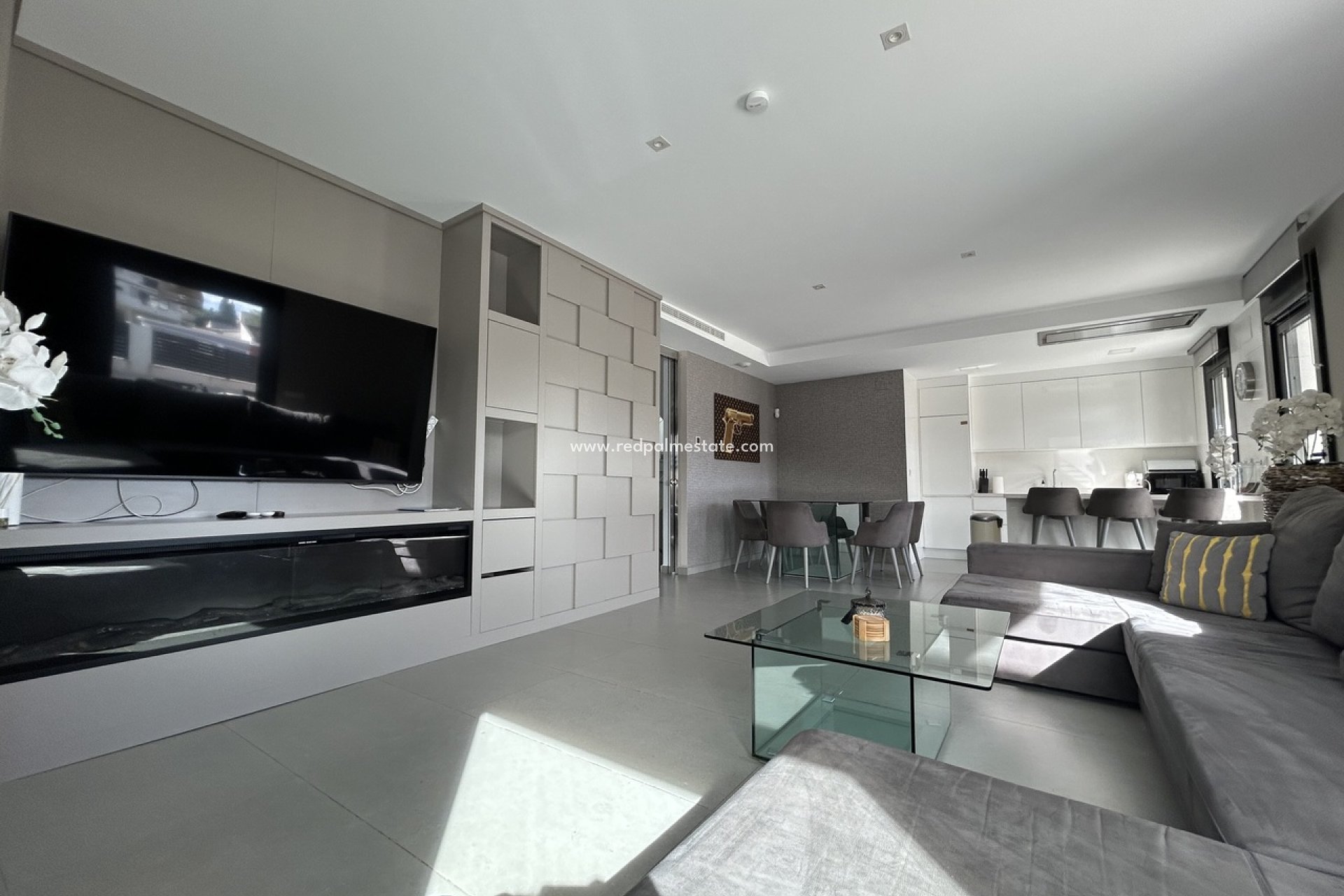 Återförsäljning - Villa -
Torrevieja - Los balcones