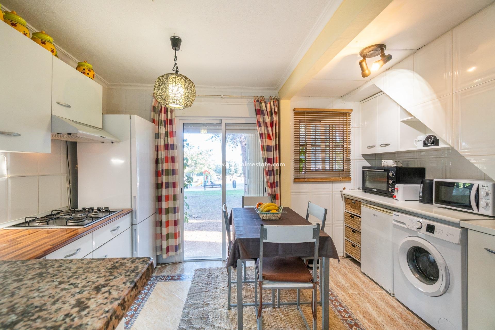 Återförsäljning - Villa -
Torrevieja - Los balcones