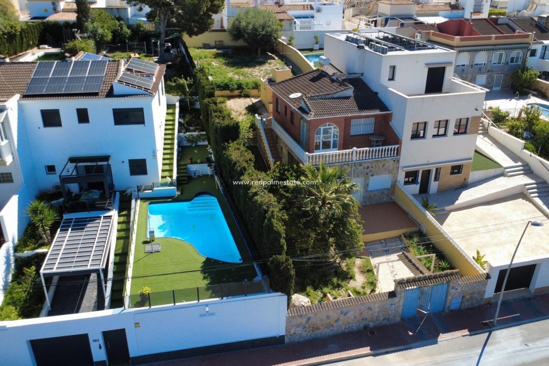 Återförsäljning - Villa -
Torrevieja - Los balcones