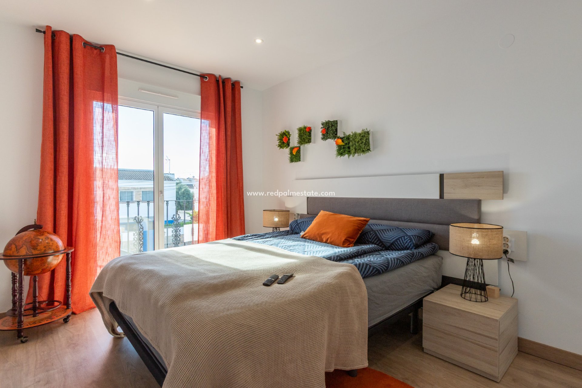 Återförsäljning - Villa -
Torrevieja - Los balcones