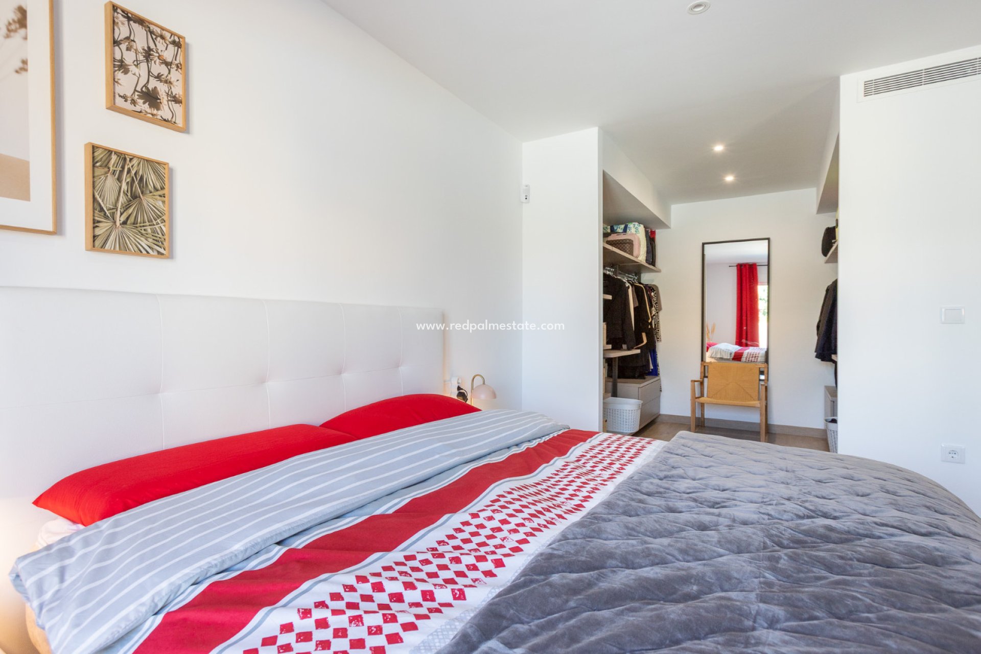 Återförsäljning - Villa -
Torrevieja - Los balcones