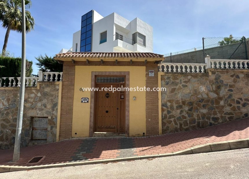 Återförsäljning - Villa -
Torrevieja - Los balcones