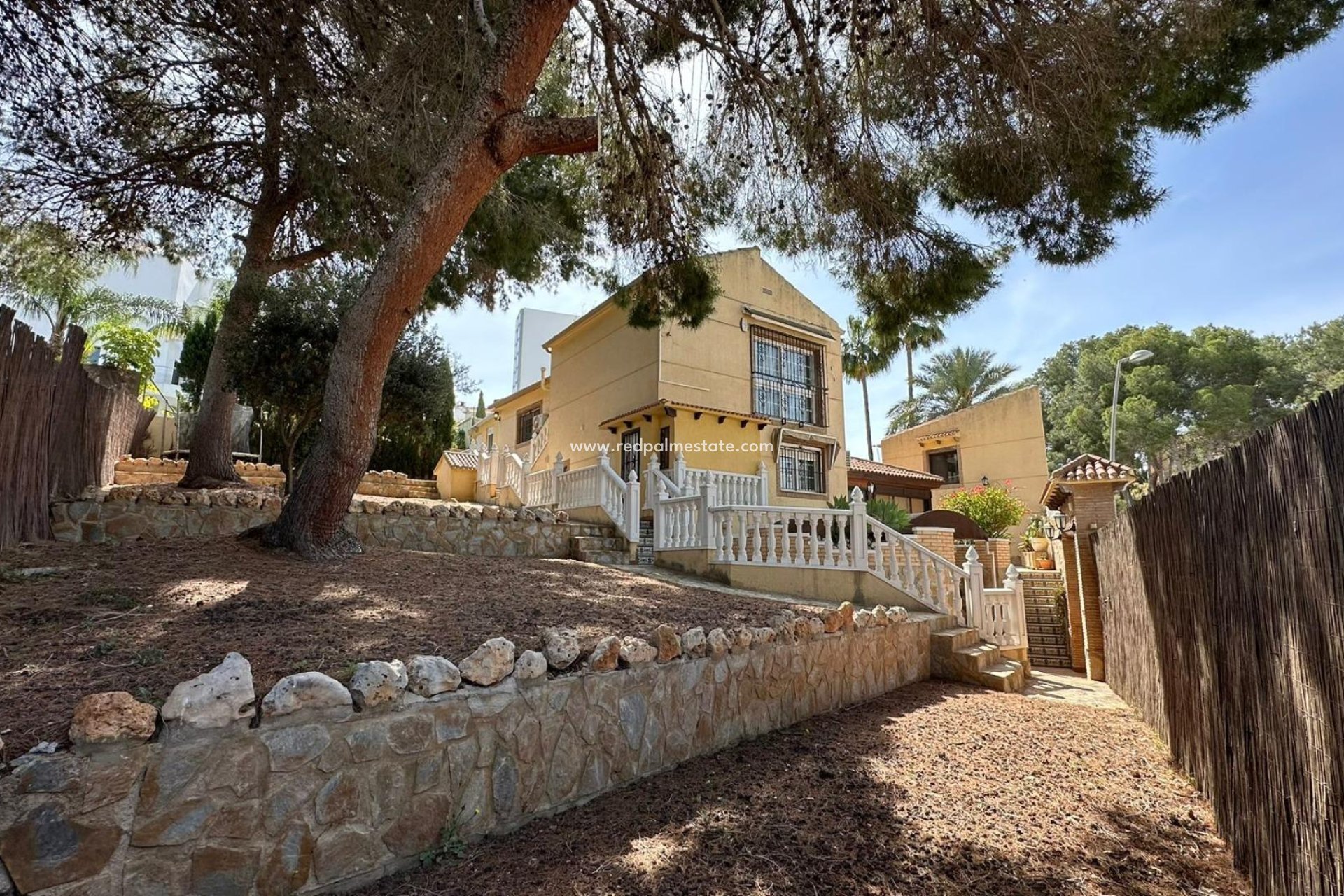 Återförsäljning - Villa -
Torrevieja - Los balcones