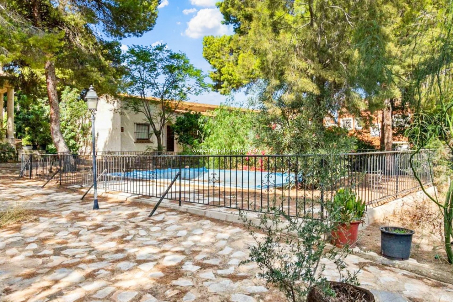 Återförsäljning - Villa -
Torrevieja - Los balcones