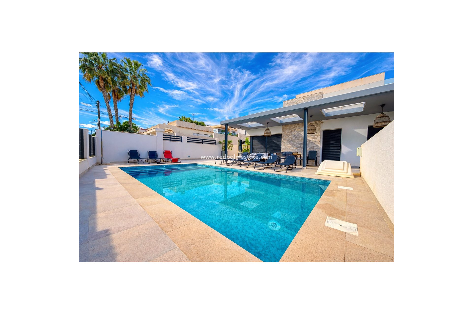 Återförsäljning - Villa -
Torrevieja - Los balcones