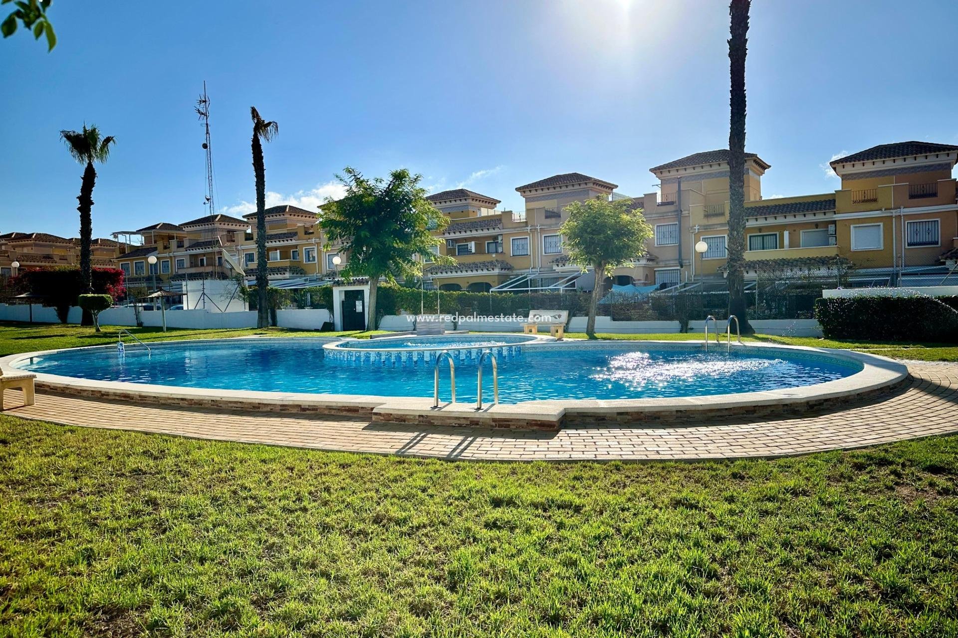 Återförsäljning - Villa -
Torrevieja - Nueva Torrevieja - Aguas Nuevas