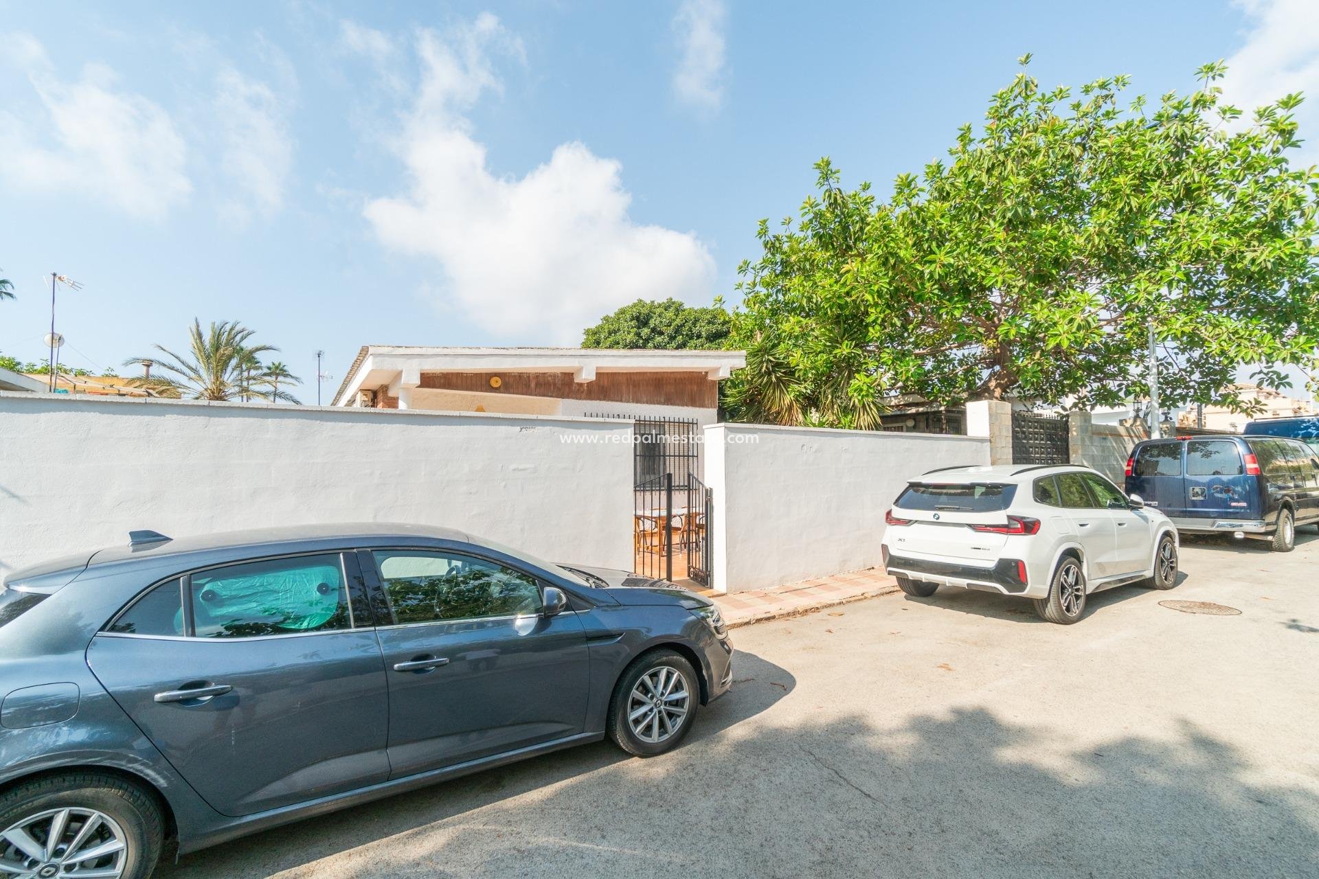 Återförsäljning - Villa -
Torrevieja - Nueva Torrevieja - Aguas Nuevas