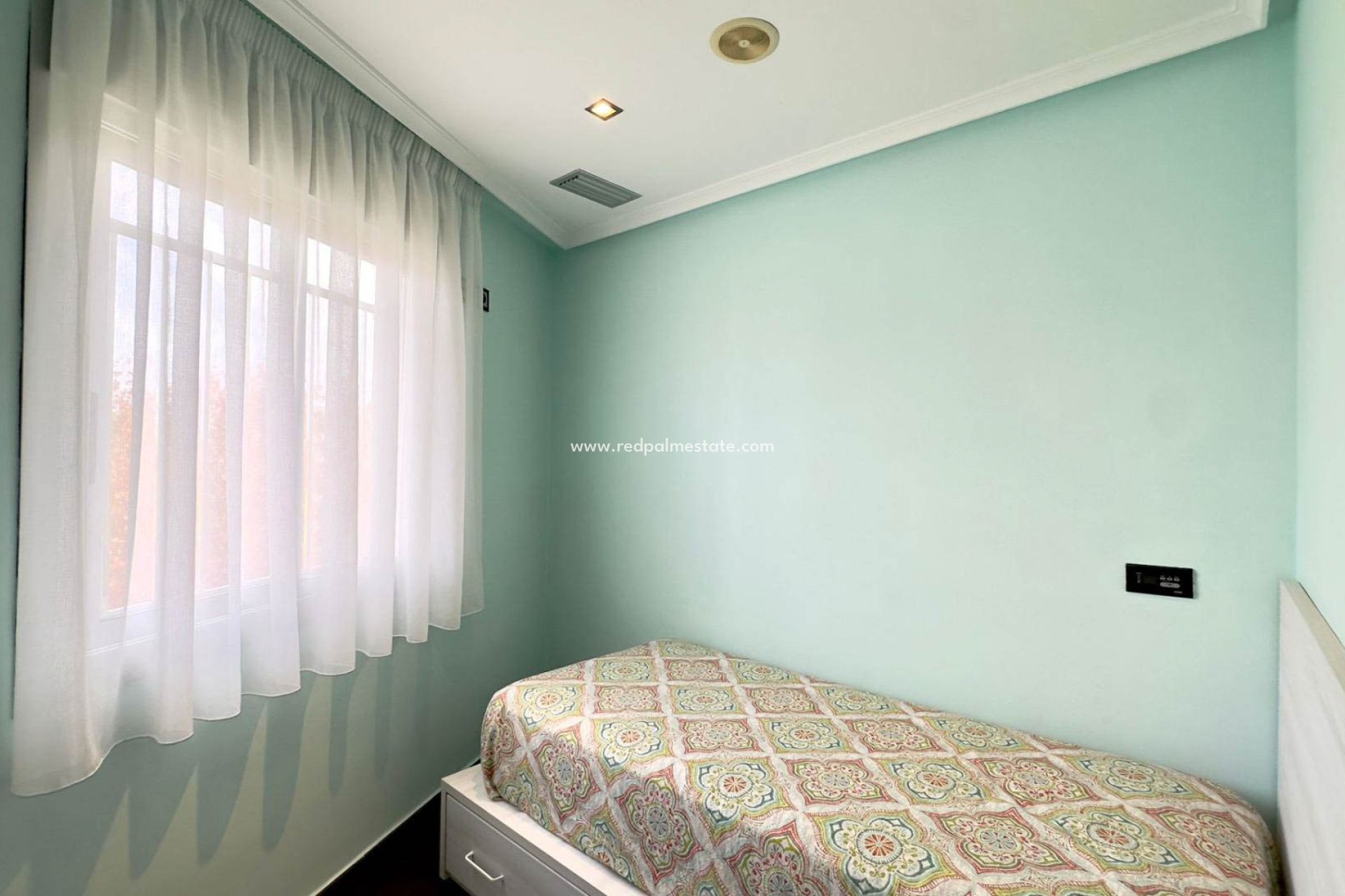 Återförsäljning - Villa -
Torrevieja - Nueva Torrevieja - Aguas Nuevas