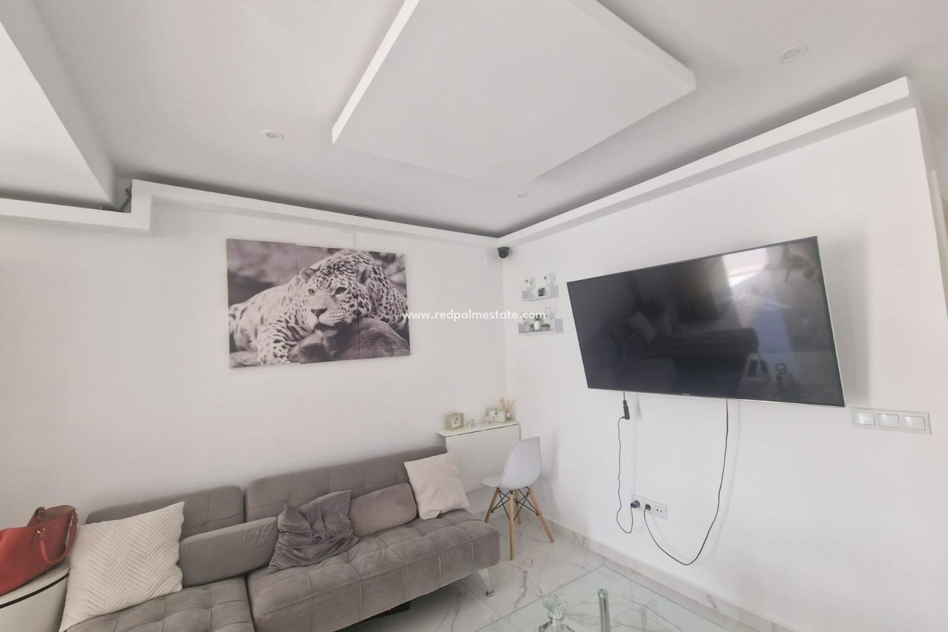 Återförsäljning - Villa -
Torrevieja - Paseo maritimo