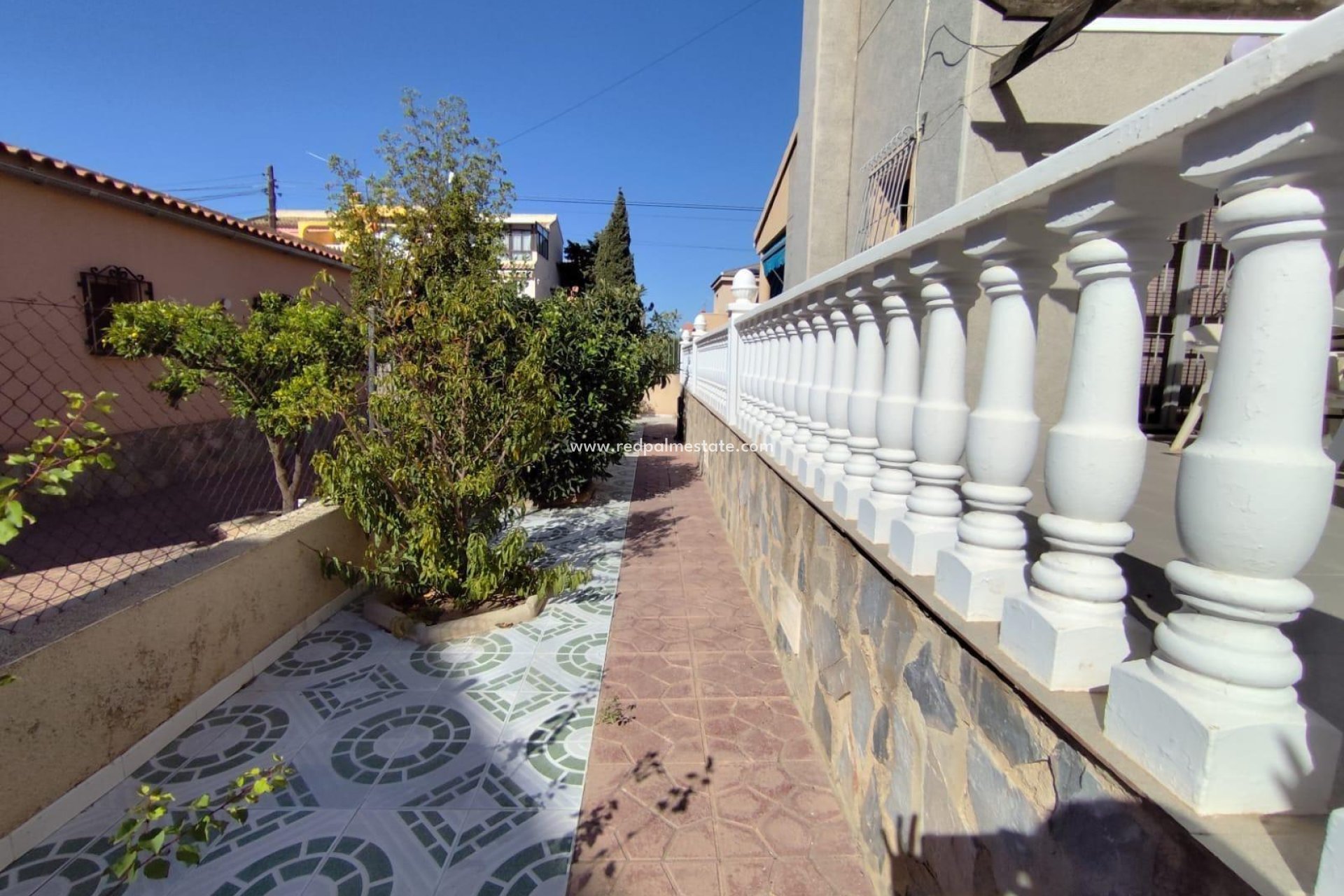 Återförsäljning - Villa -
Torrevieja - Playa de los locos