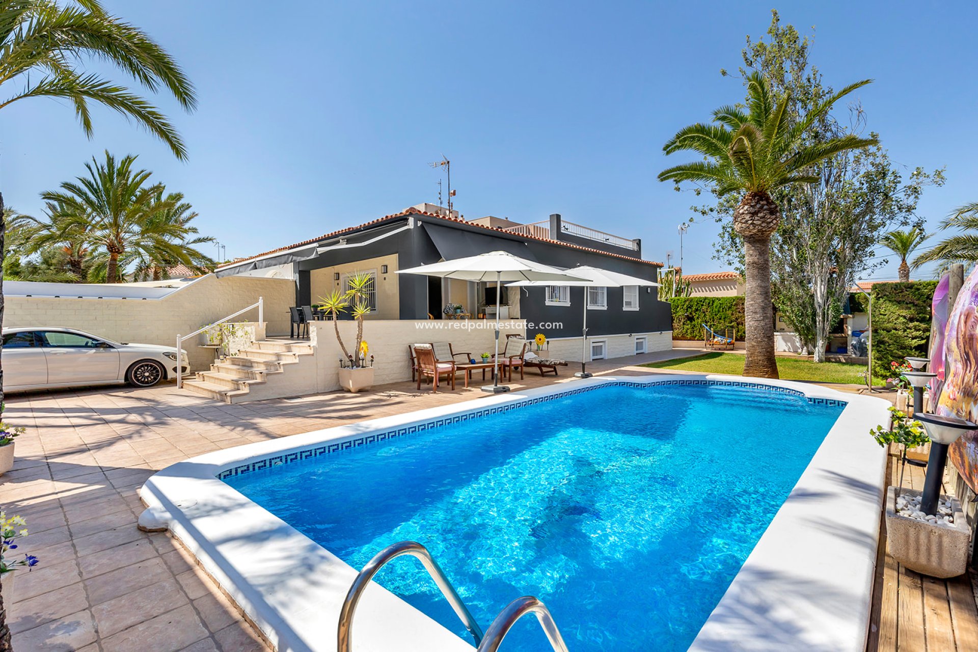 Återförsäljning - Villa -
Torrevieja - Punta Prima Torrevieja