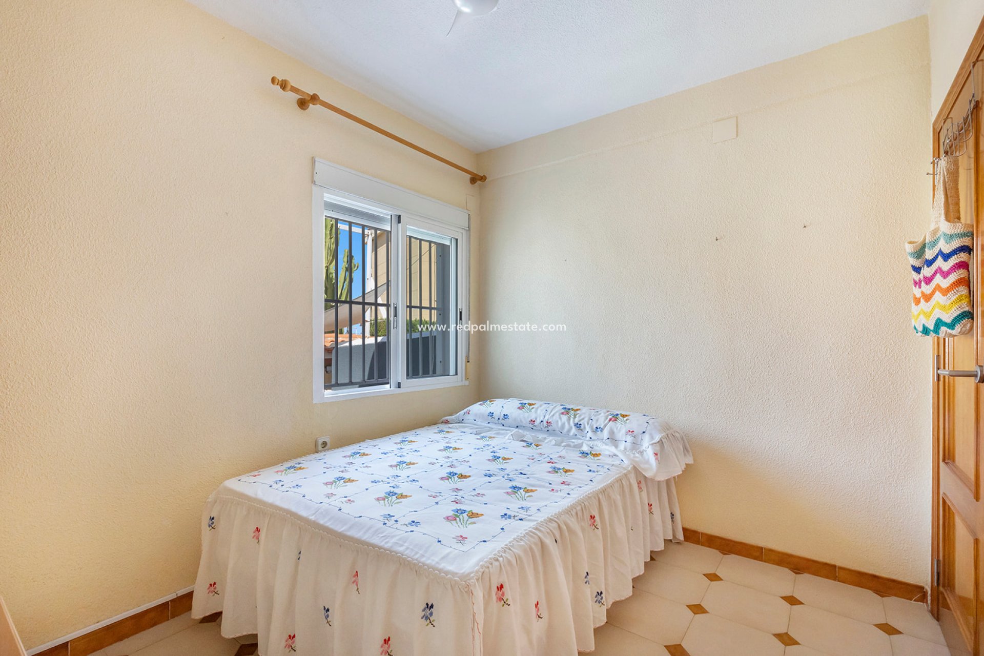 Återförsäljning - Villa -
Torrevieja - Punta Prima Torrevieja