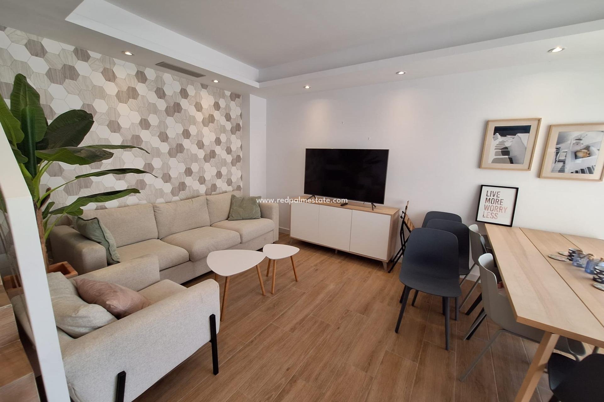 Återförsäljning - Villa -
Torrevieja - Rosaleda-los frutales