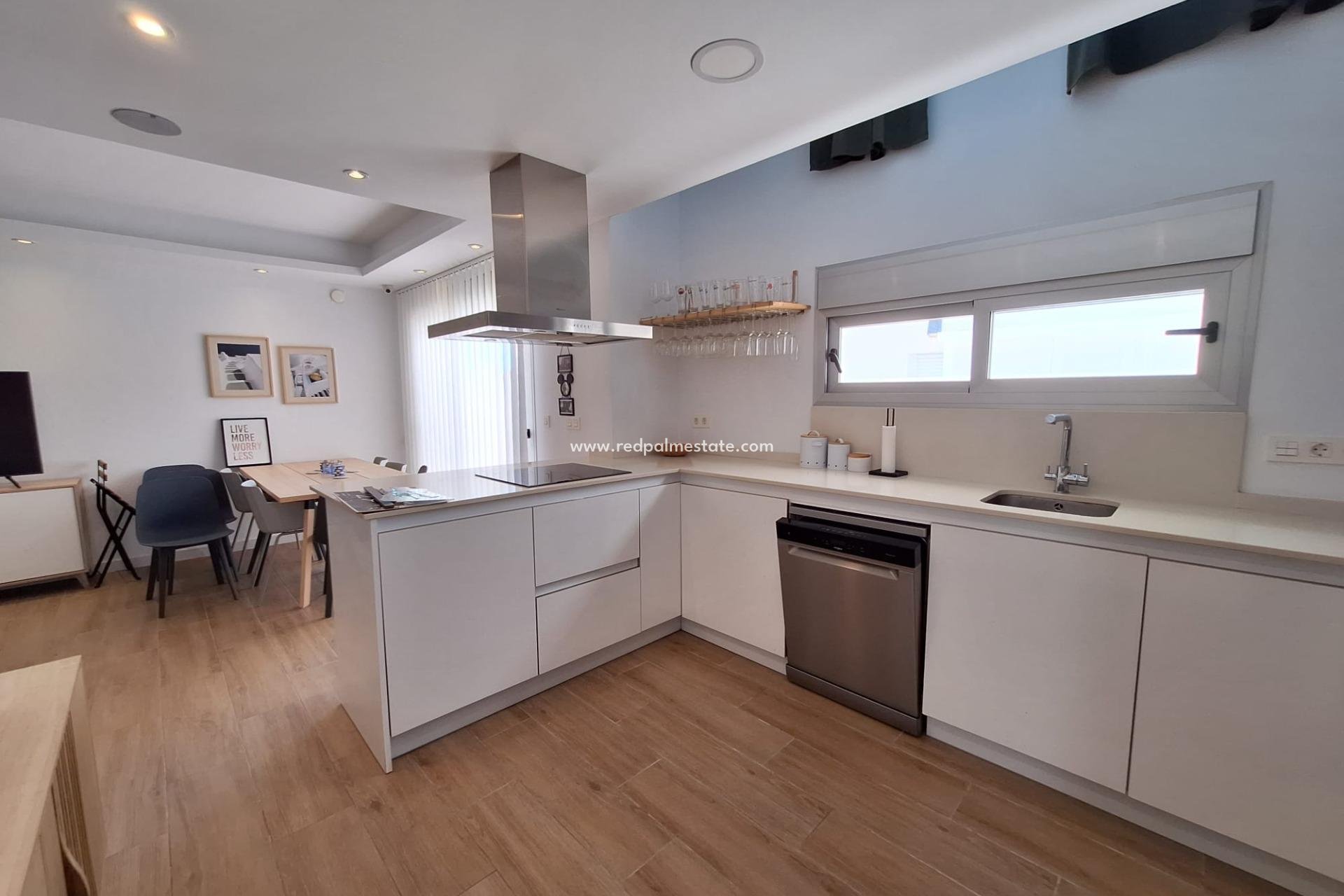 Återförsäljning - Villa -
Torrevieja - Rosaleda-los frutales
