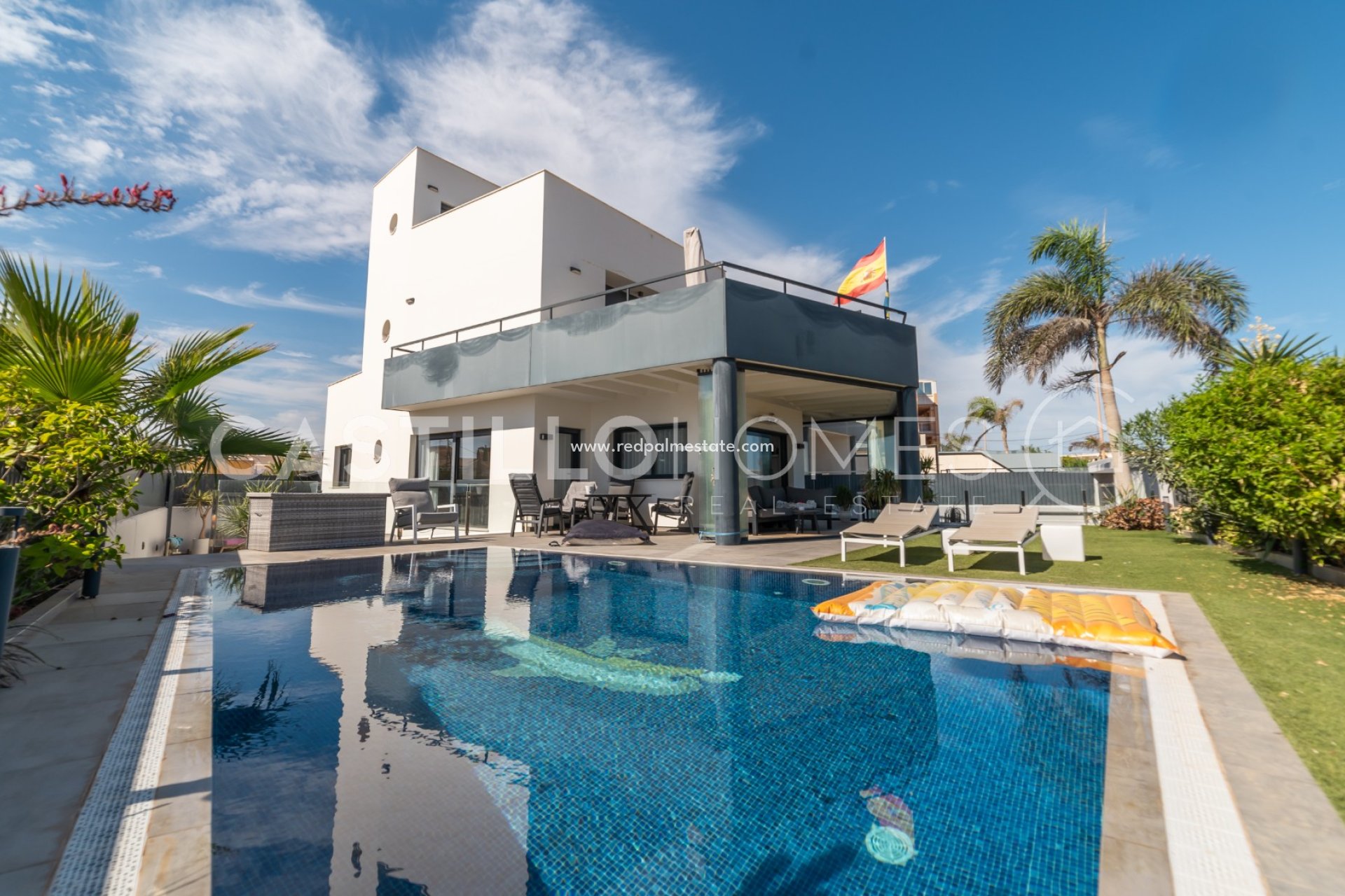 Återförsäljning - Villa -
Torrevieja - Rosaleda-los frutales