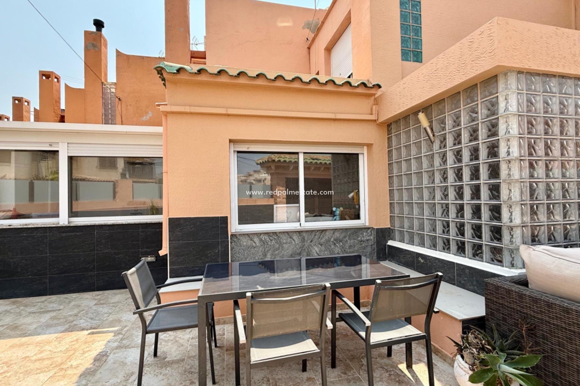Återförsäljning - Villa -
Torrevieja - Rosaleda-los frutales