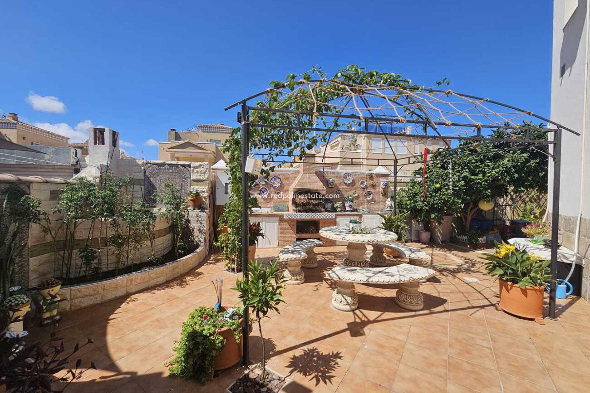 Återförsäljning - Villa -
Torrevieja - Torre del moro