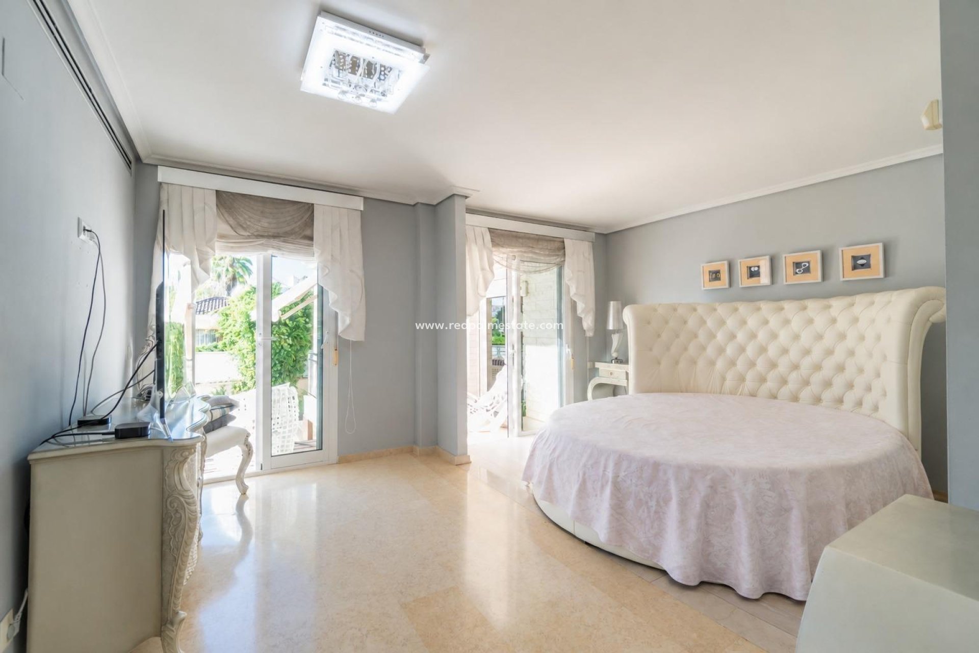Återförsäljning - Villa -
Torrevieja - Torre la mata
