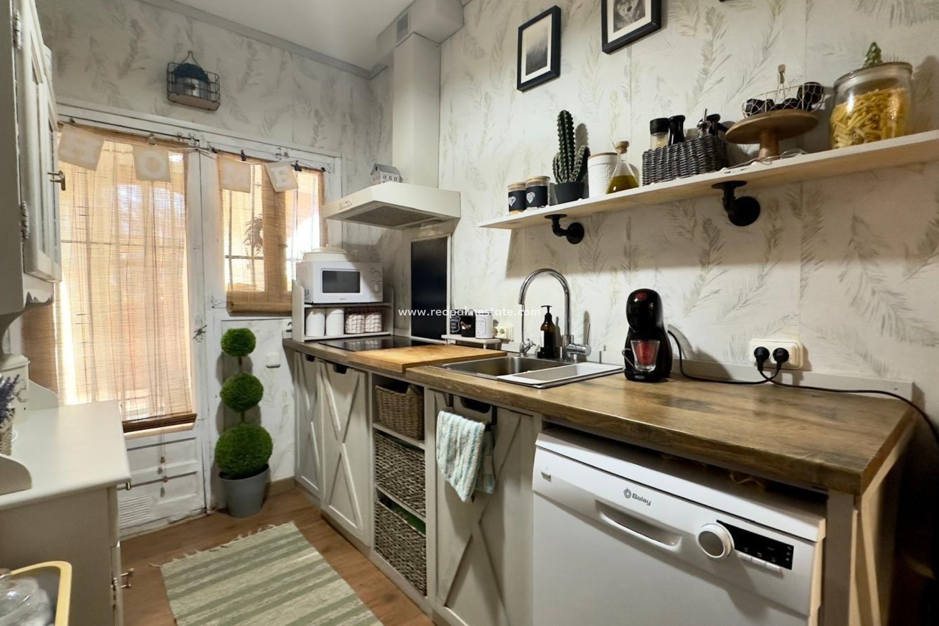 Återförsäljning - Villa -
Torrevieja - Torreblanca