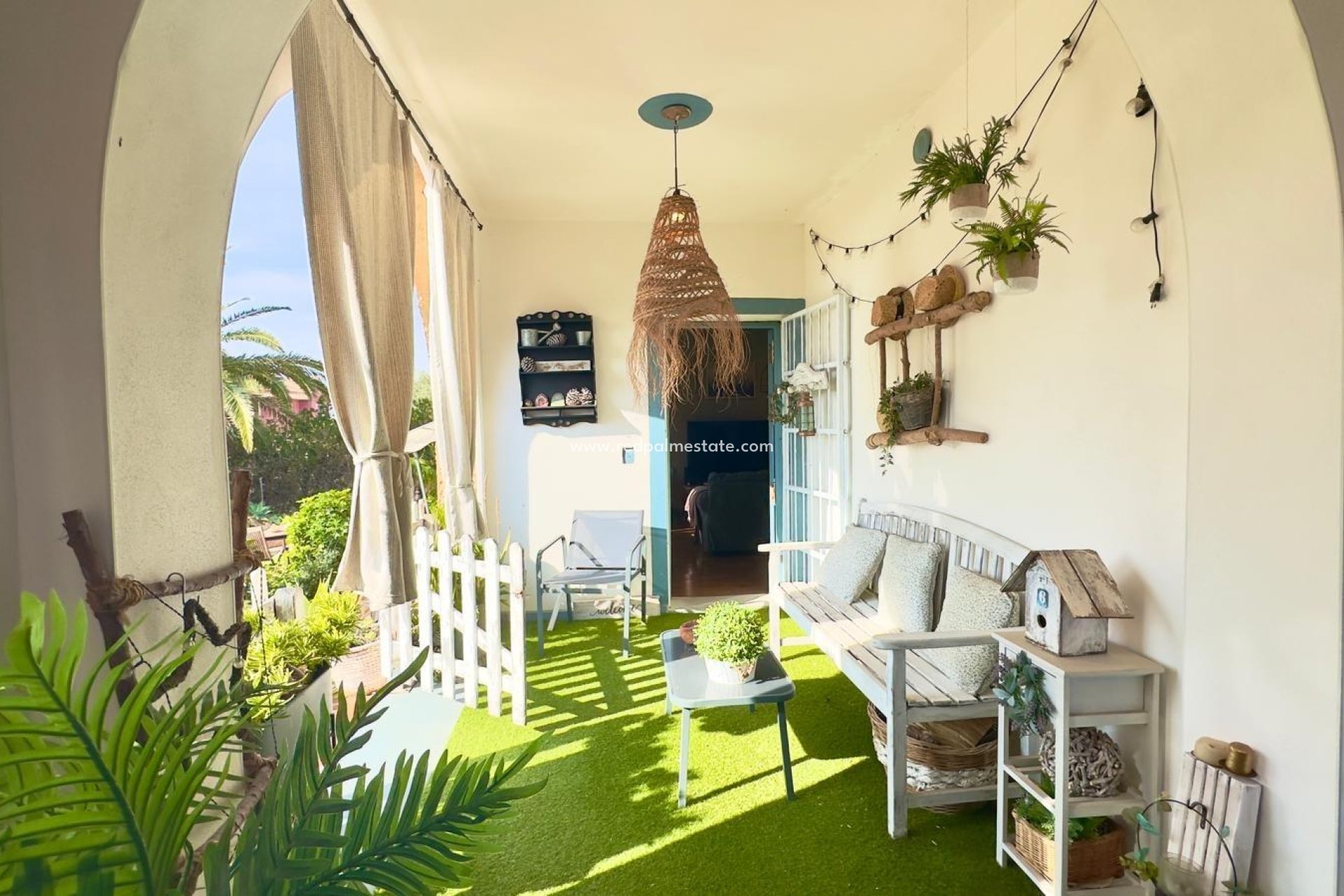 Återförsäljning - Villa -
Torrevieja - Torreblanca