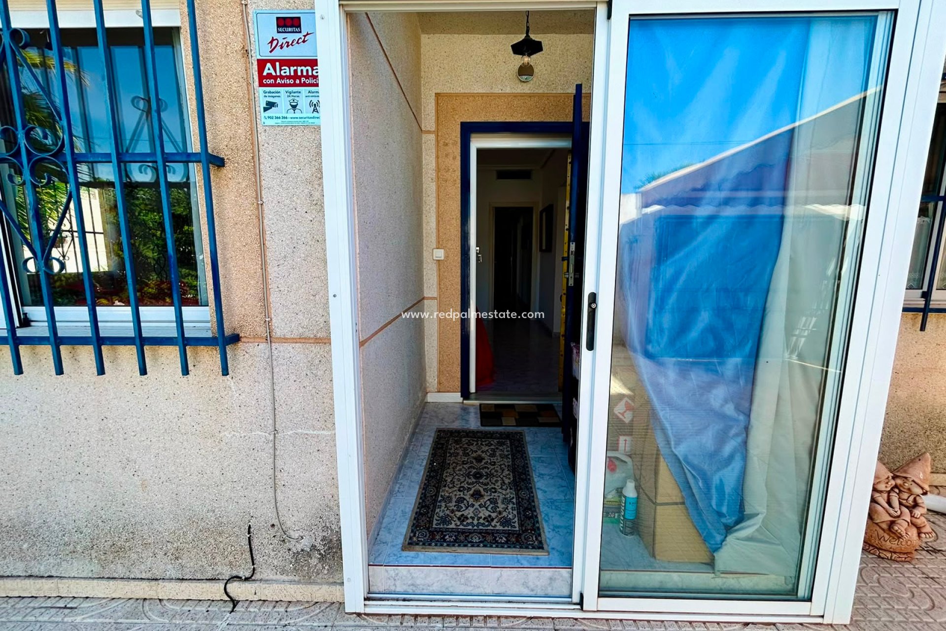 Återförsäljning - Villa -
Torrevieja - Urbanización San Luis