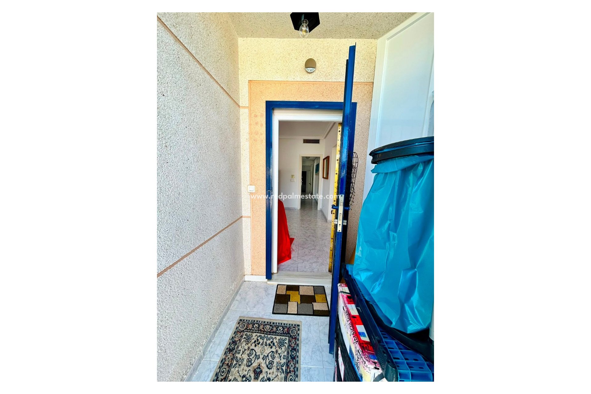 Återförsäljning - Villa -
Torrevieja - Urbanización San Luis