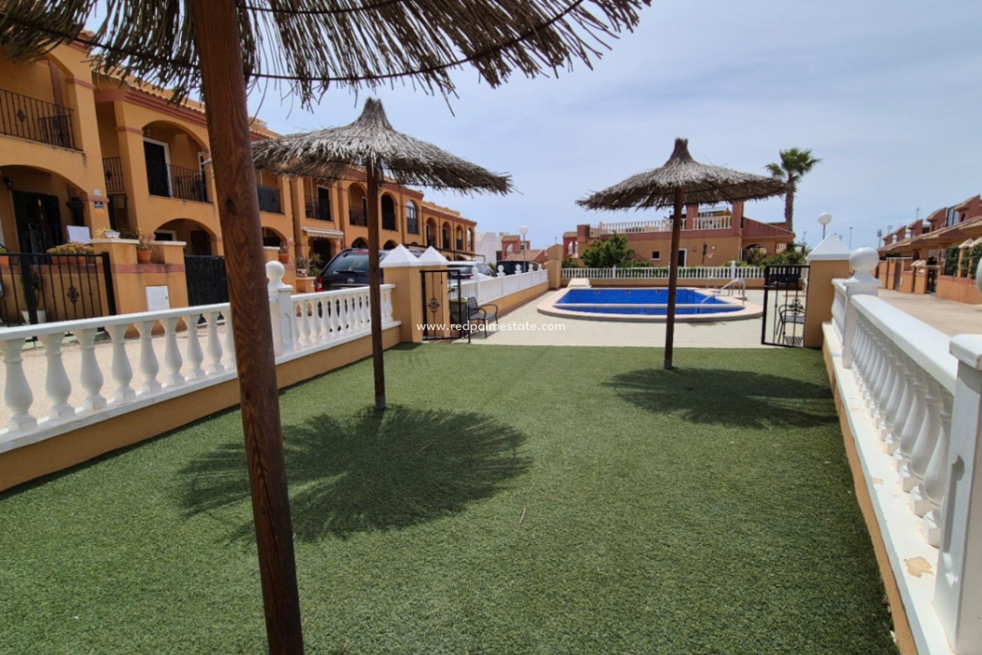 Återförsäljning - Villa -
Torrevieja
